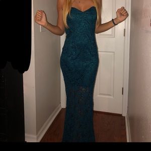 long lace prom dress